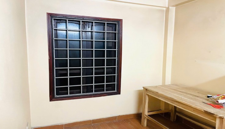 Cho thuê nhà riêng Phùng Chí Kiên 5 tầng, 35m2, 2 ngủ, 14 Triệu - ở hộ gia đình